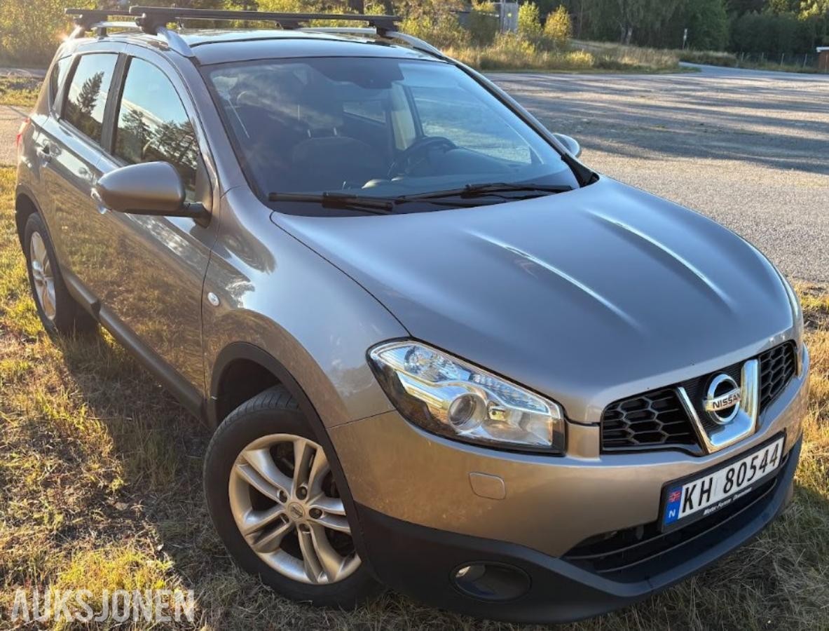 2011 Nissan Qashqai 1.6 131hk Diesel 4x4 Manuell Tekna Hengerfeste Ryggekamera